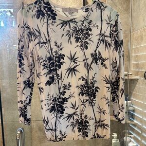 LOFT Black and White 3/4 thin sweater blouse